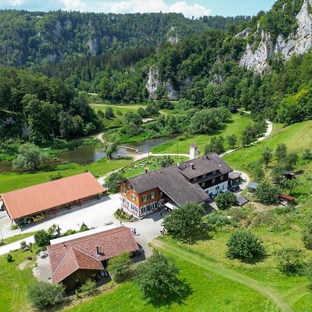 Gasthaus Jaegerhaus Fridingen an der Donau Bagian luar foto